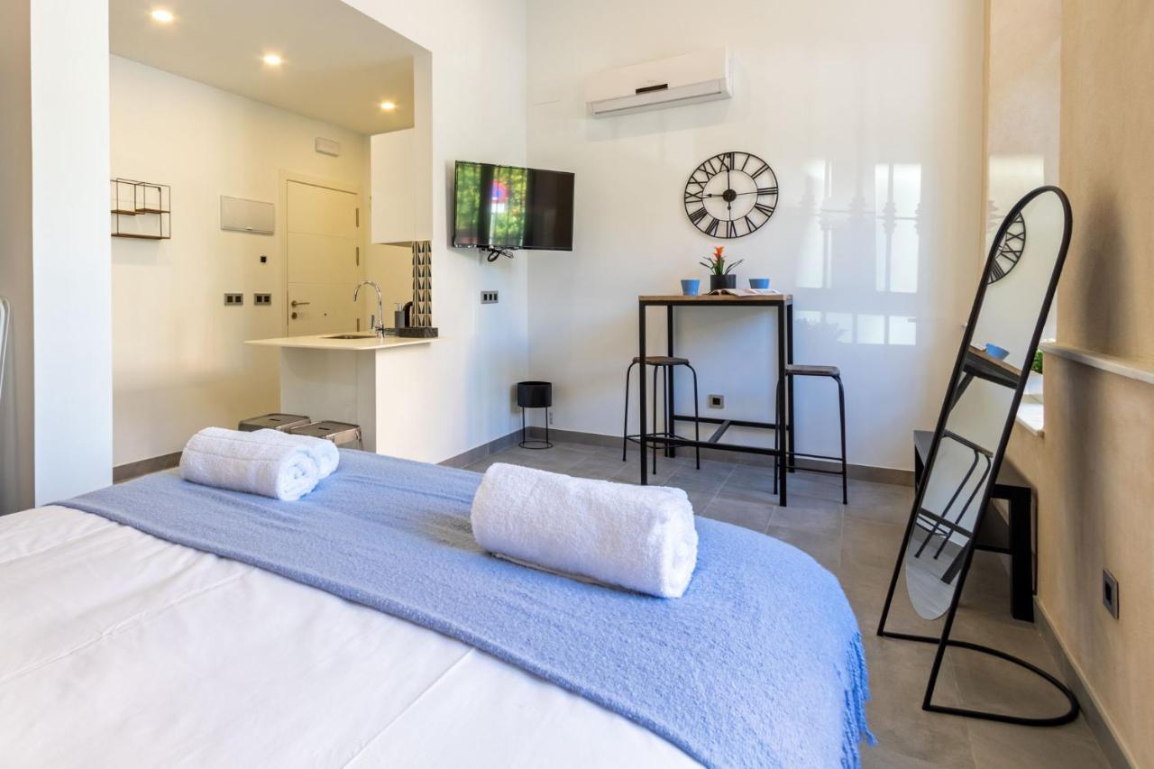 Nine O Clock San Agustin Apartment Sevilla Bagian luar foto