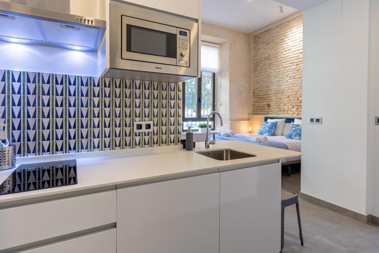 Nine O Clock San Agustin Apartment Sevilla Bagian luar foto