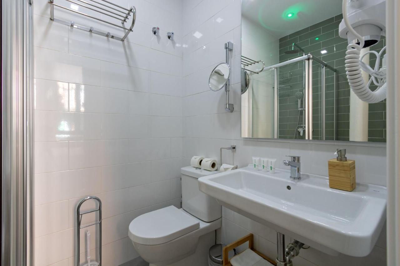 Nine O Clock San Agustin Apartment Sevilla Bagian luar foto