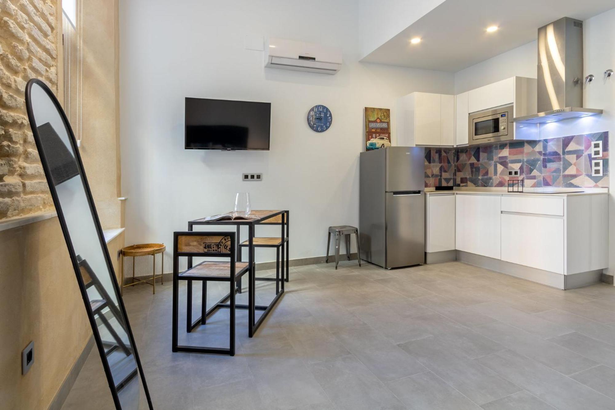 Nine O Clock San Agustin Apartment Sevilla Ruang foto